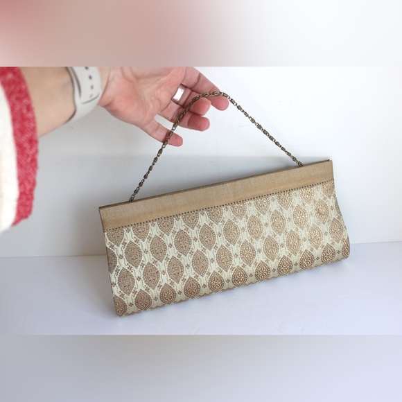 Gold Metallic Brocade Clutch with Brass Chain, Pattern Interior Pockets Evening - Picture 3 of 9